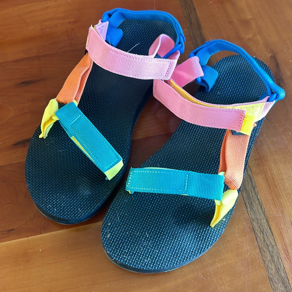 Teva sandal